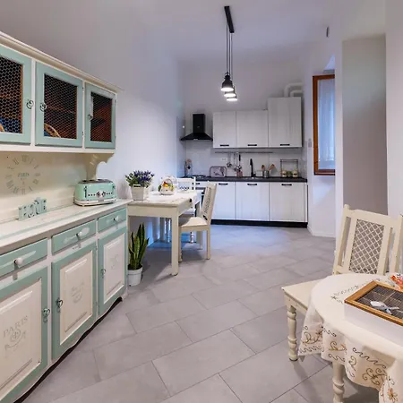 La Casetta Nel Borgo * Todi