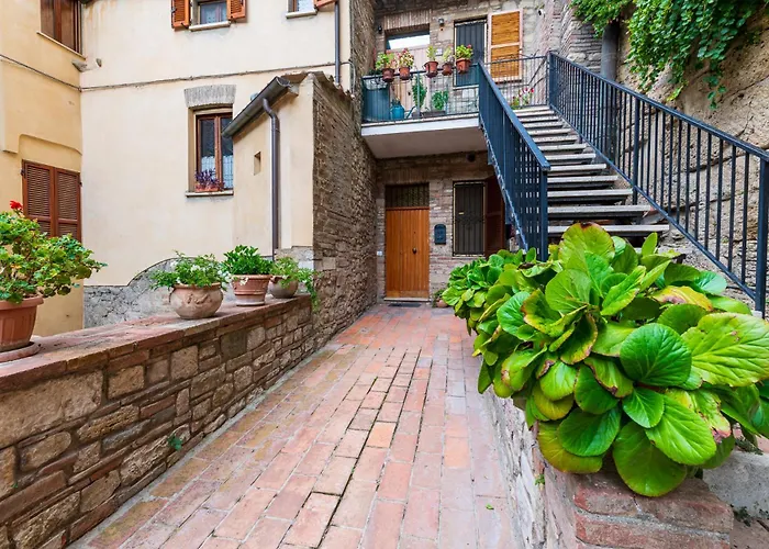 La Casetta Nel Borgo Todi